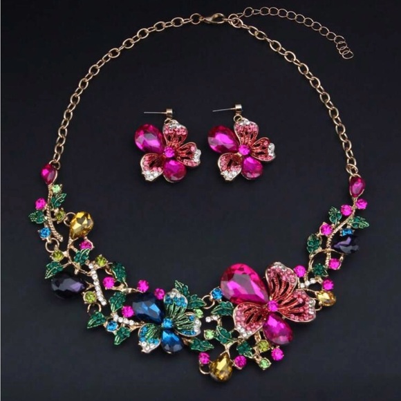 Multicolor Floral Crystal Statement Necklace & Earrings Set - Picture 4 of 5